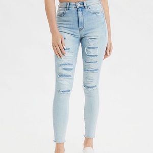 ANYONE HAVE THESE IN SIZE ZERO SHORT? AE